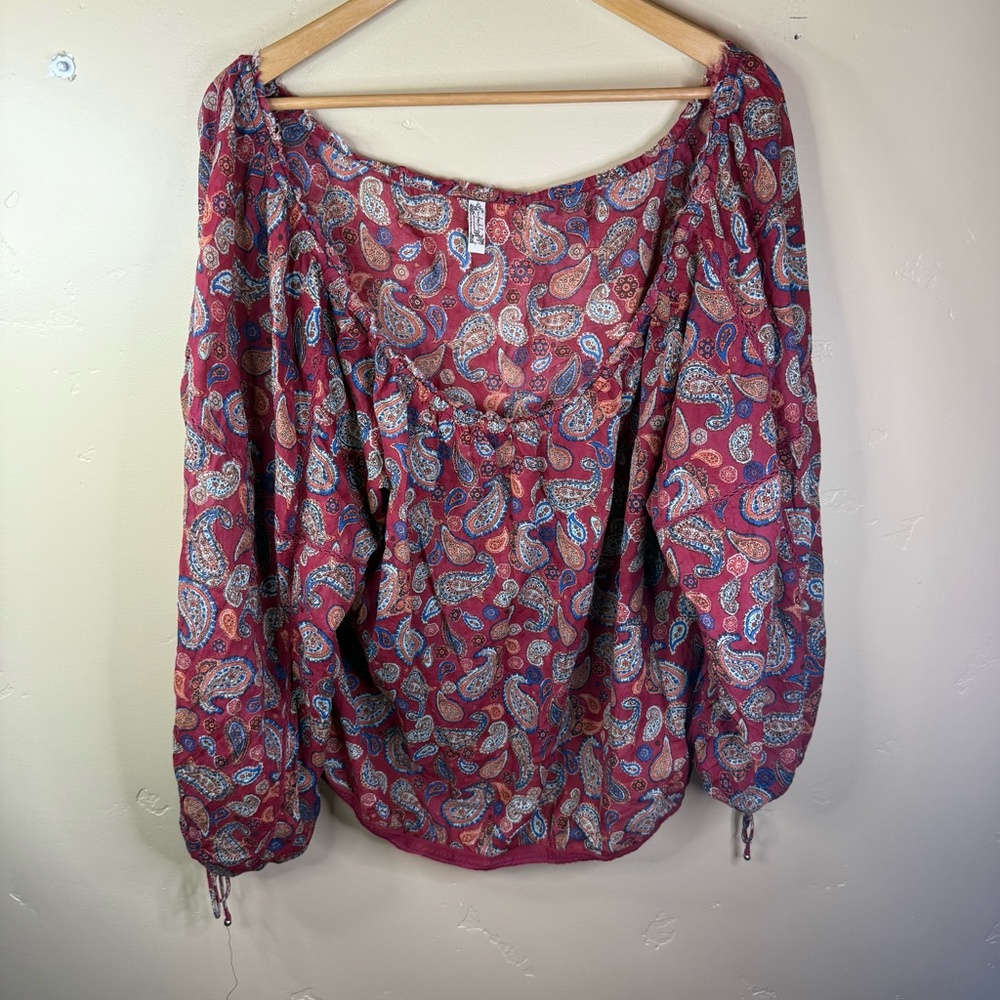 Elegant Paisley Women's Blouse in Red